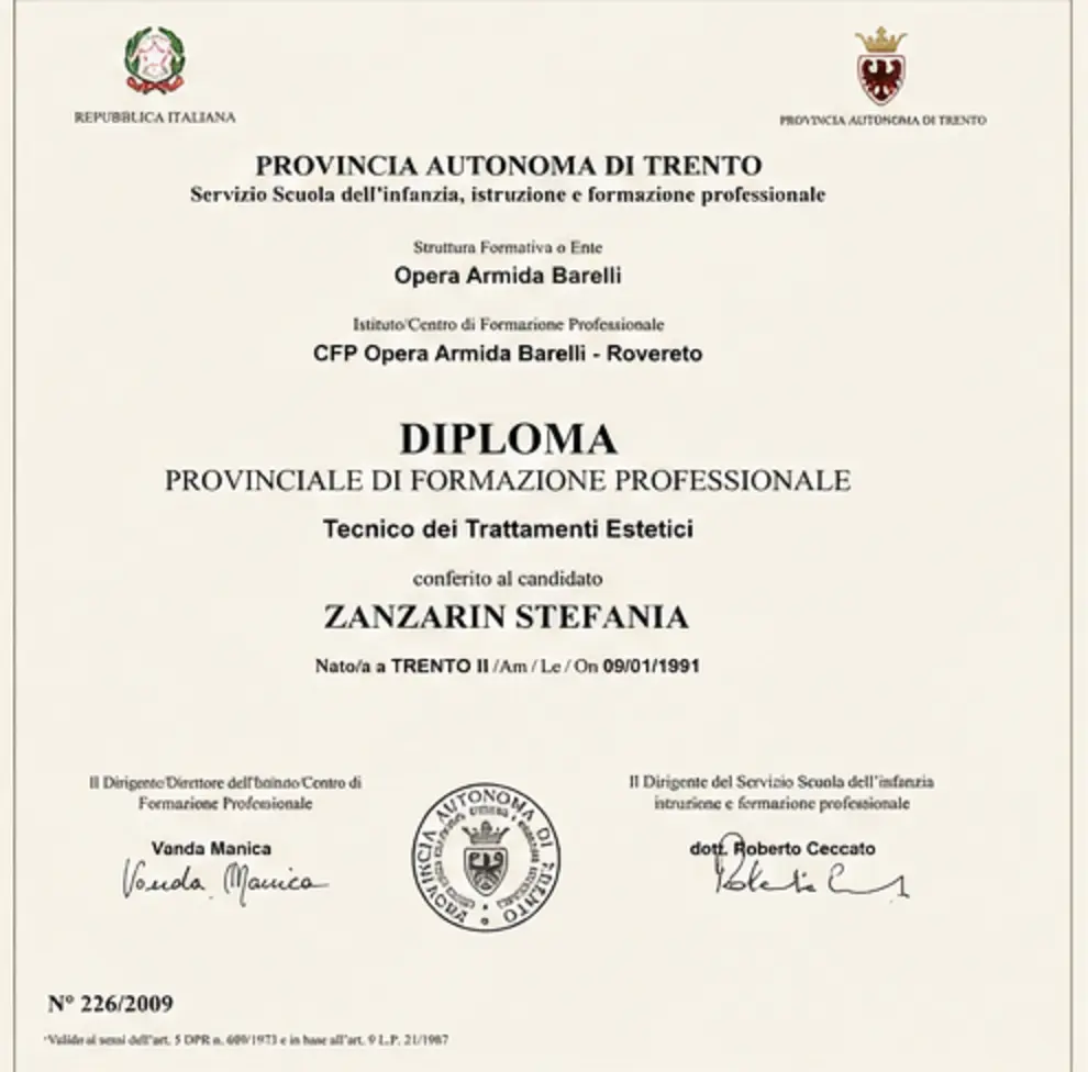 Diploma di tecnico dei trattamenti estetici di Stefania Zanzarin